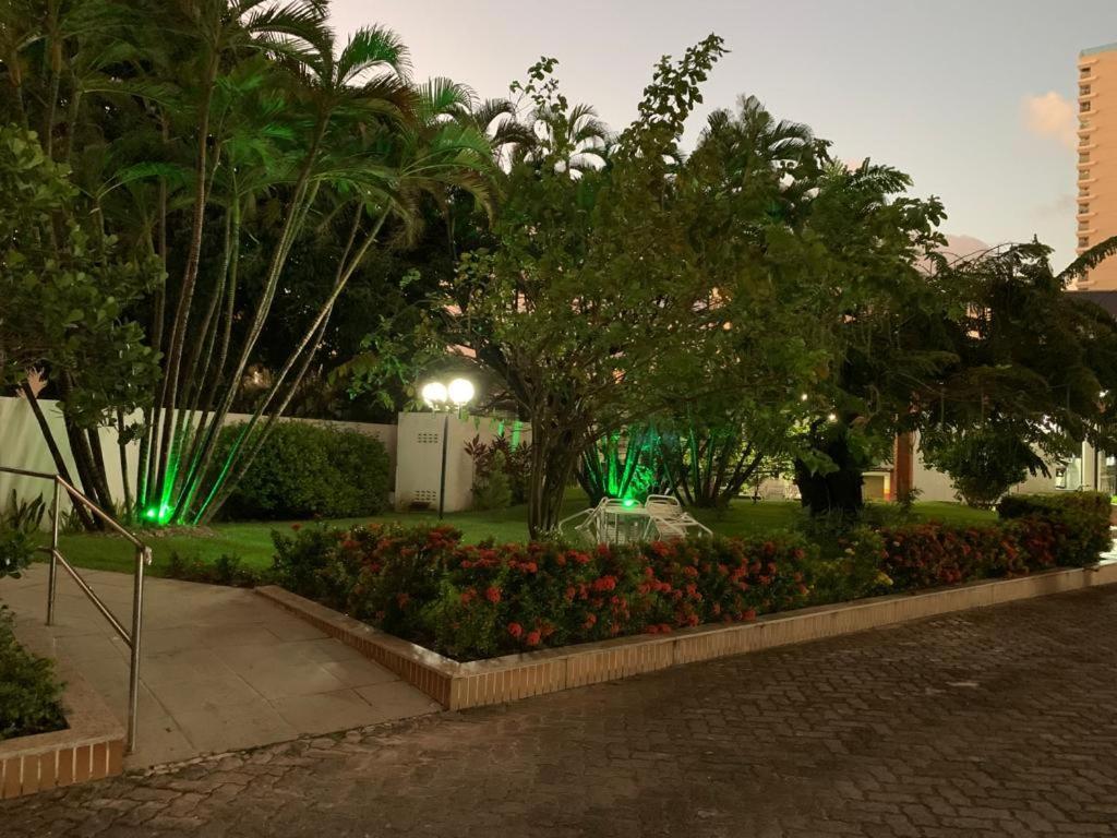Maravilhoso Apartamento 2 Quartos Com Ofuro Porto Da Barra Salvador Summer Barra Flat Екстериор снимка